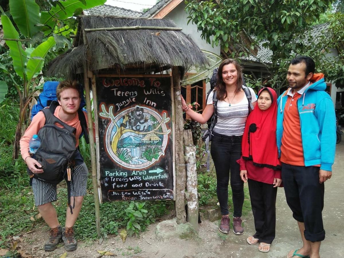 Tereng Wilis Jungle Inn Tetebatu Exterior foto