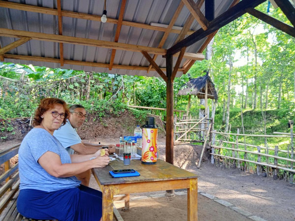 Tereng Wilis Jungle Inn Tetebatu Exterior foto